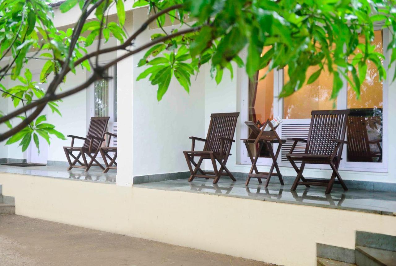 Manas Resort With Petting Zoo, Igatpuri Eksteriør billede
