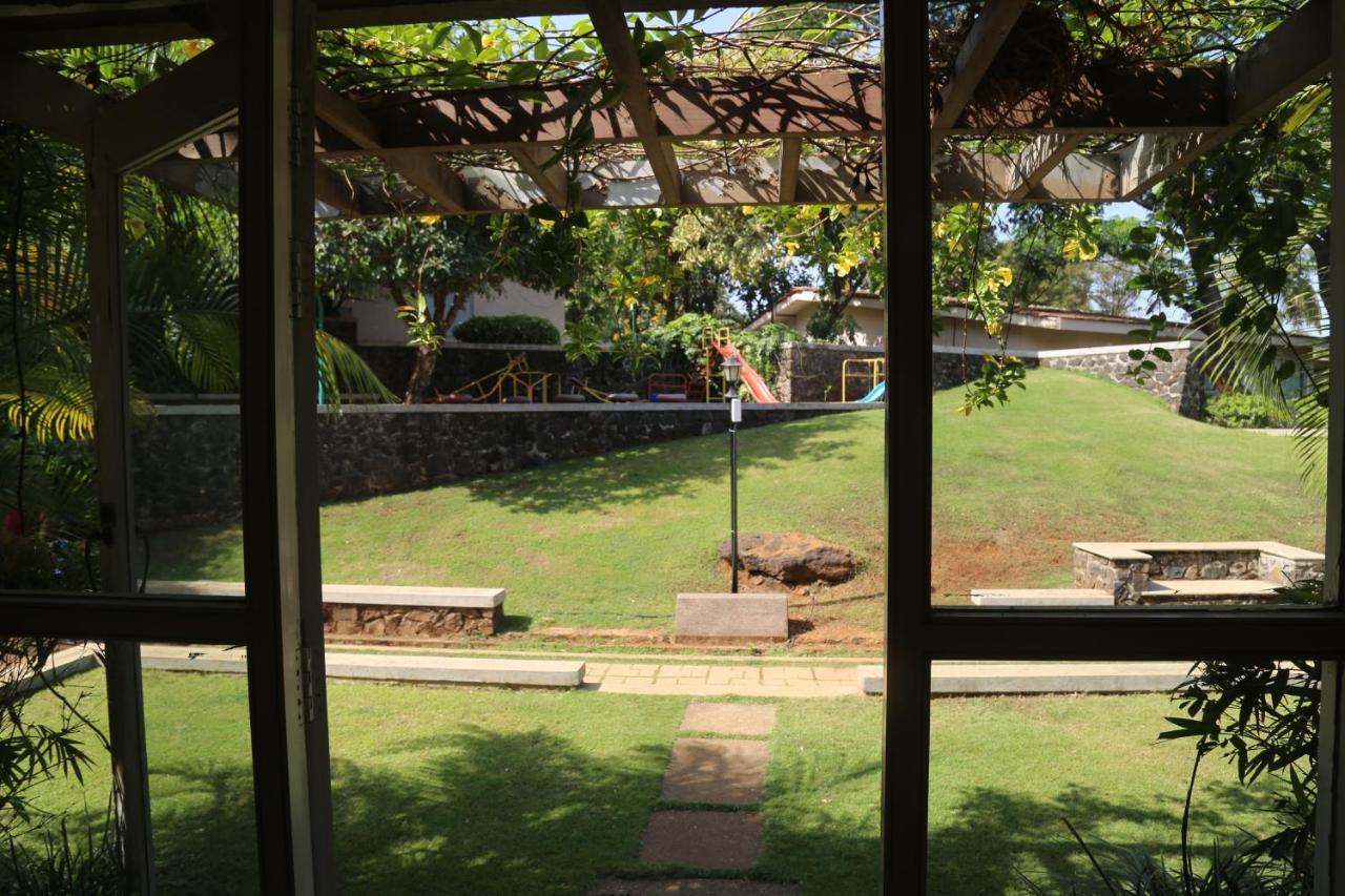 Manas Resort With Petting Zoo, Igatpuri Eksteriør billede