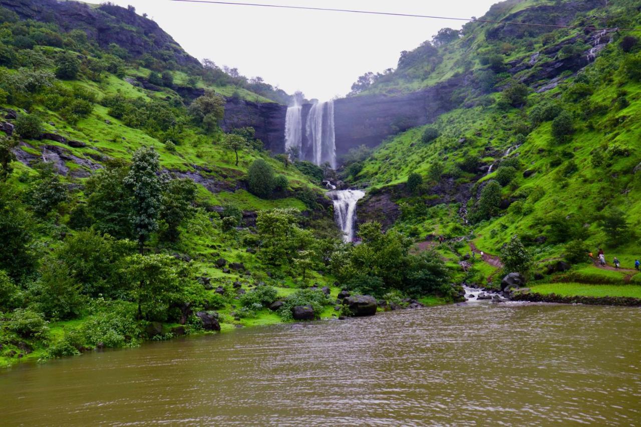 Manas Resort With Petting Zoo, Igatpuri Eksteriør billede